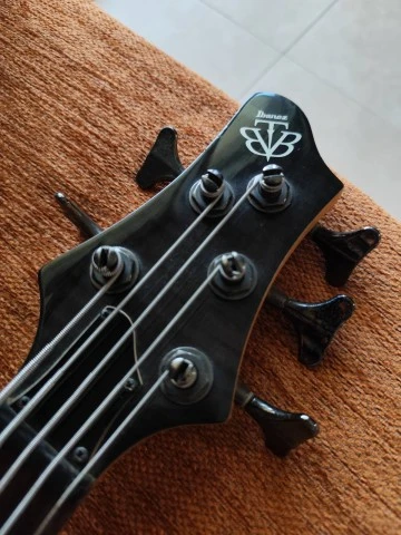 Ibanez BTB305 5χορδο
