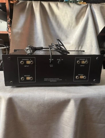 Vintage Επαγγελματικός Τελικός Ενισχυτής dB Audio 200