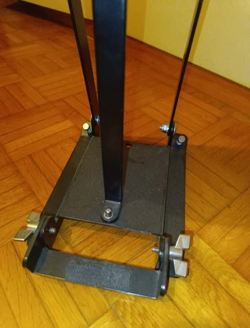 Practice kick pad 