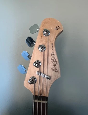 Harley Benton Fretless J-Bass