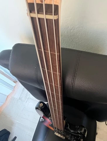Harley Benton Fretless J-Bass