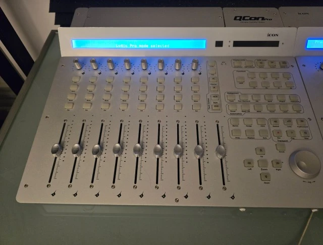 Icon Qcon Pro + Qcon EX + USB Hub