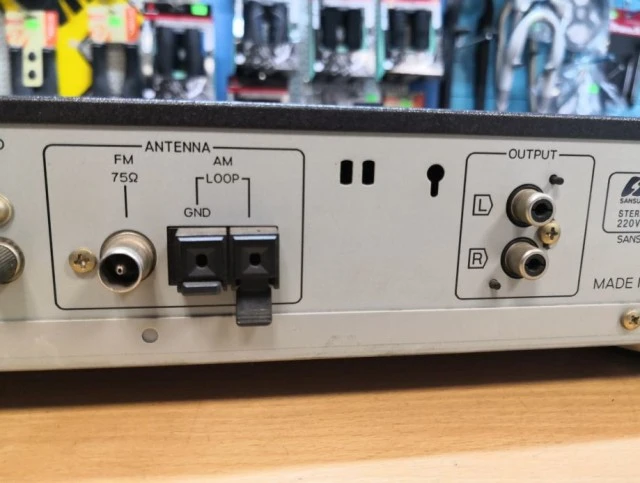Tuner Sansui TU - X 111