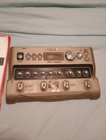 Line 6 JM4 looper + τυπωμενο manual + καρτα SD