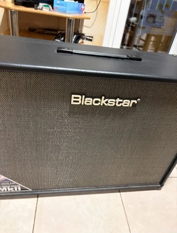 Καμπίνα Blackstar HTV 2X12