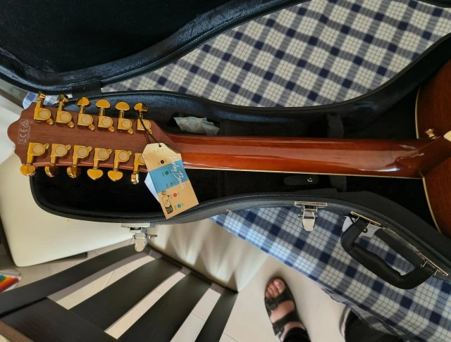 Left Handed Harley Benton 12 strings Custom Line 412E