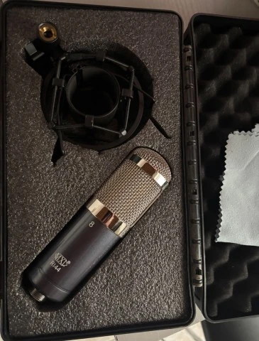 MXL R144 Ribbon Microphone 