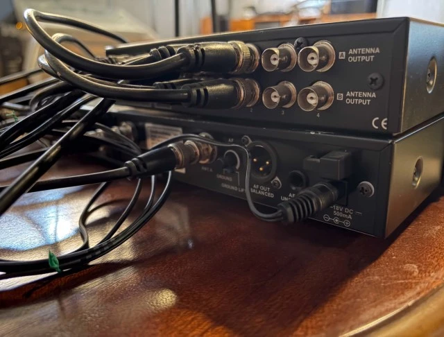 Audio Technica - ATW DA49 (Full System)