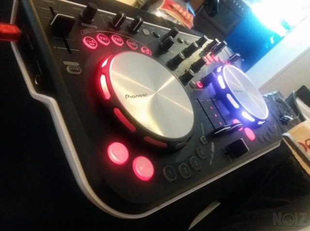 Pioneer DDJ WeGo Console Controller