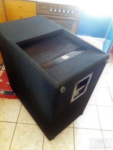 Επαγγελματικό Ηχείο JBL Αυτοενισχυόμενο 