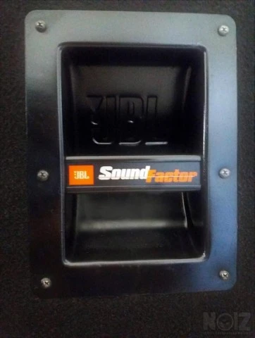 Επαγγελματικό Ηχείο JBL Αυτοενισχυόμενο 