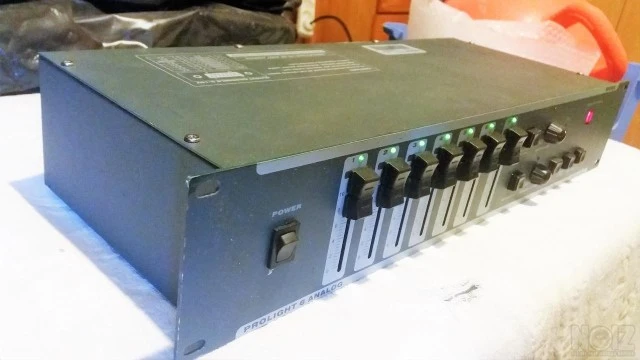 Αναλογική Κονσόλα Φωτισμού & Dimmer Work