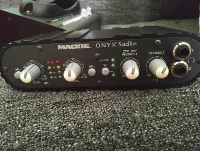 Κάρτα ήχου mackie onyx satellite