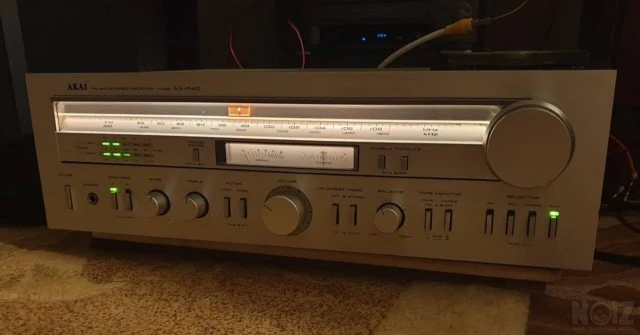 AKAI AA R40  &  GXC 710D