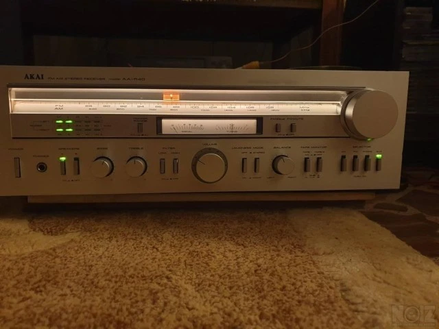 AKAI AA R40  &  GXC 710D