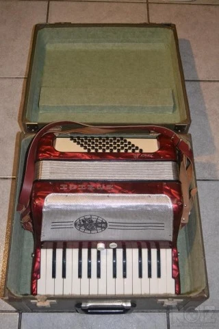 Hohner Junior 48 Bass Ακορντεόν