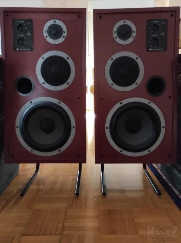 Celestion Ditton 551