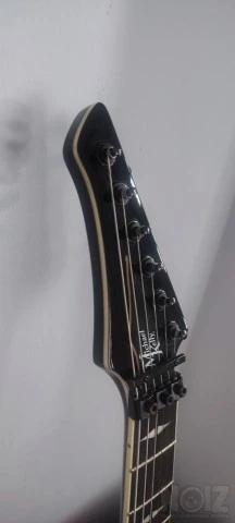 Michael Kelly HEX DELUXE