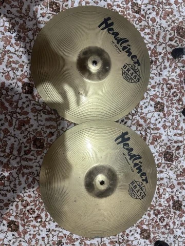 Headlinet 14’ hi-hat.