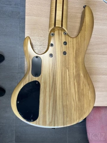 ESP LTD B206 6χορδο