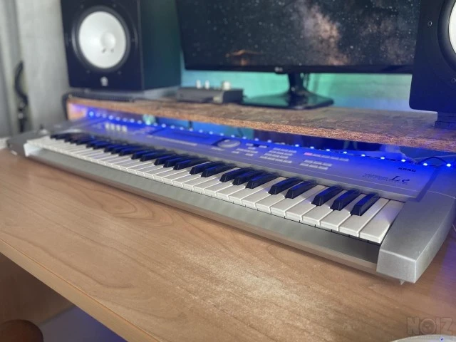 Korg Triton Le Music Workstation