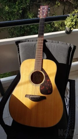 Ακουστική κιθάρα Yamaha FG-800M