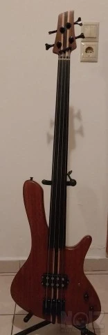 Handmade αταστο τετραχορδο
