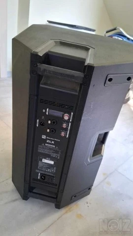 Δύο Αυτοενισχυόμενα  Ηχεία EV ZLX 15
