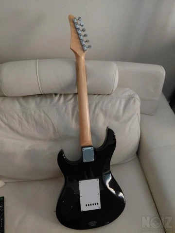 κιθάρα Yamaha Tourgear