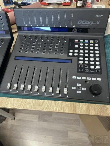 ICON QCon Prox X + QCon XS