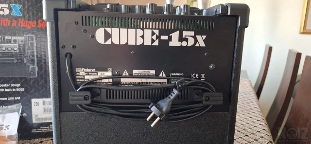 Roland Cube-15X 