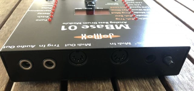 JOMOX MBase 01