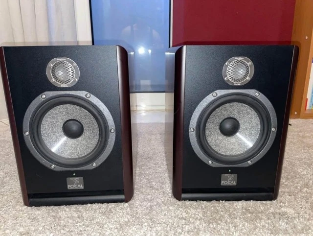Focal Solo be ζευγάρι