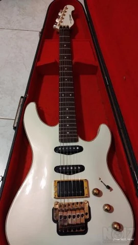 Yamaha SE812 1987