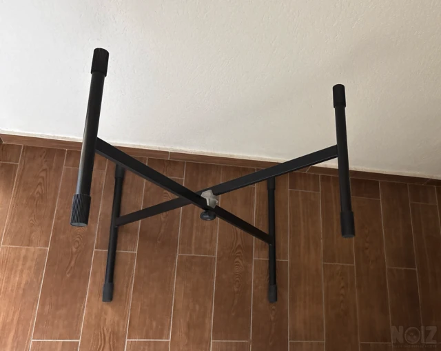 Αρμόνιο Korg Pa50 (+ θήκη + βάση)