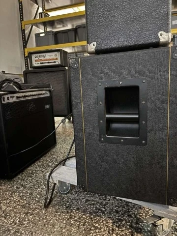 Orange PPC212 Closed Back