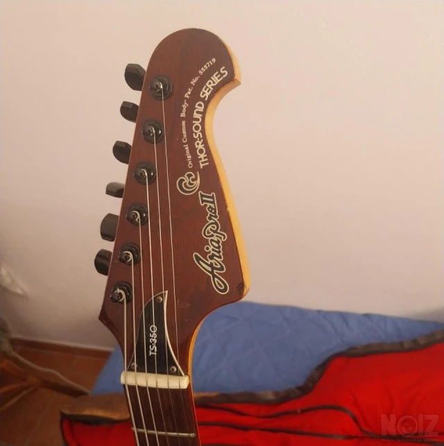 Aria Pro II TS-350 Thor-Sound Series Ele