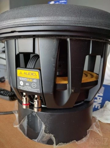 JL Audio 10W7AE - 3 subwoofer