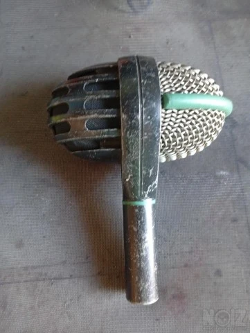 Akg μικρόφωνο μπότας