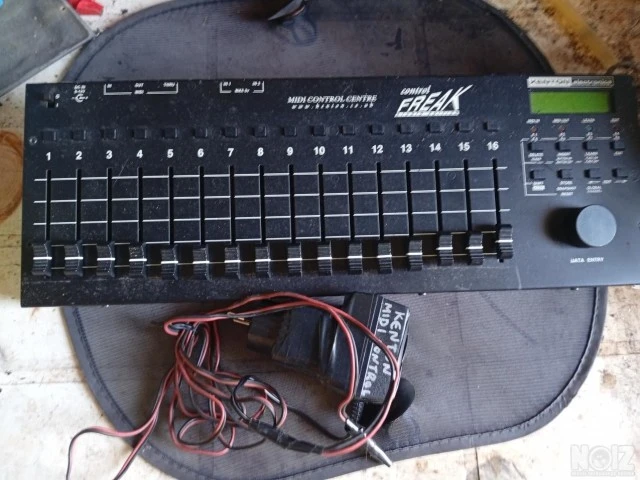 Κέντρον midi controller