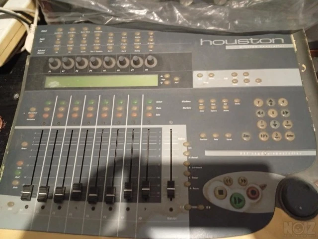 Huston controller