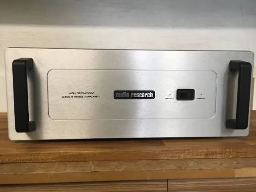 Τελικός Ενισχυτής Audio Research D-300 Power Amplifier