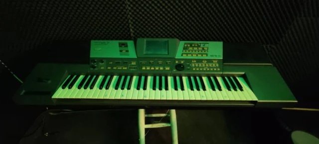 ROLAND VA-7