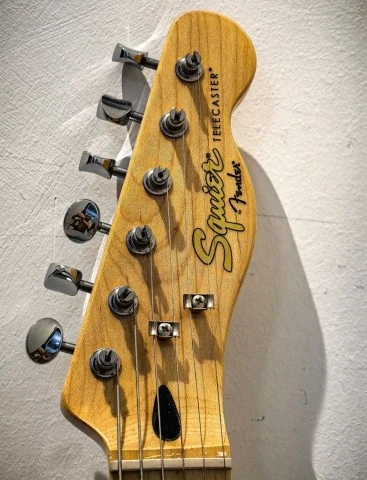 Squier Vintage Modified Cabronita Telecaster Bigsby