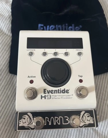 H9 harmoniser + Barn3 footswitch