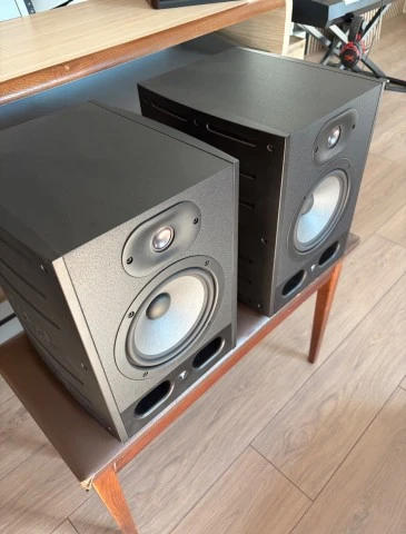 Studio monitors Focal 