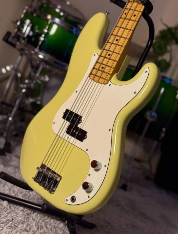 Fender Player II Precision Bass