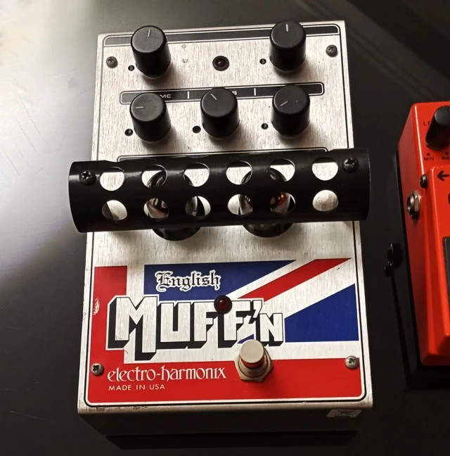 Electro-Harmonix .English Muff’n 