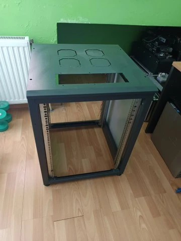 Rack case 20+ slots