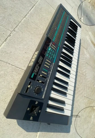 KORG POLY-800 Vintage + Power Adapter